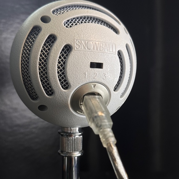 BLUE Studio Quality USB Microphone Snowball - Picture 6 of 13